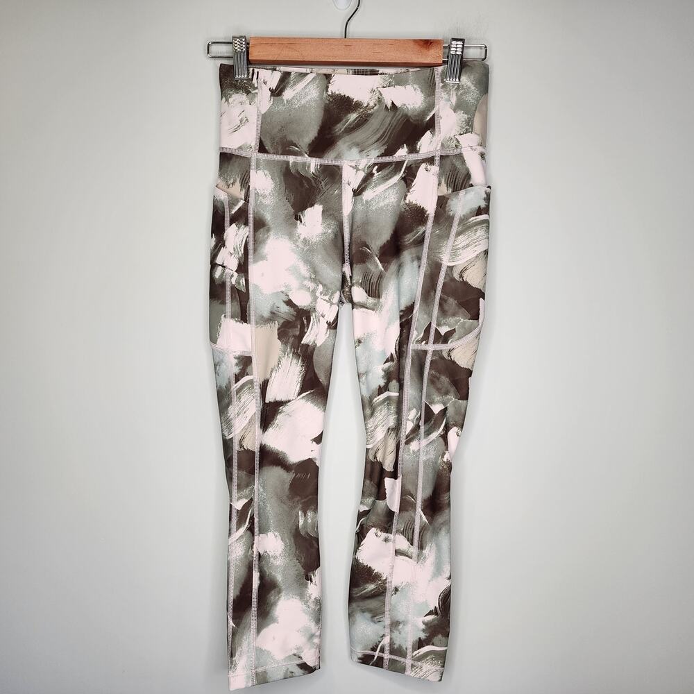 Athleta Ultimate Stash Pocket II Capri Small Painted Energy Olive Green Leggings - Picture 2 of 8